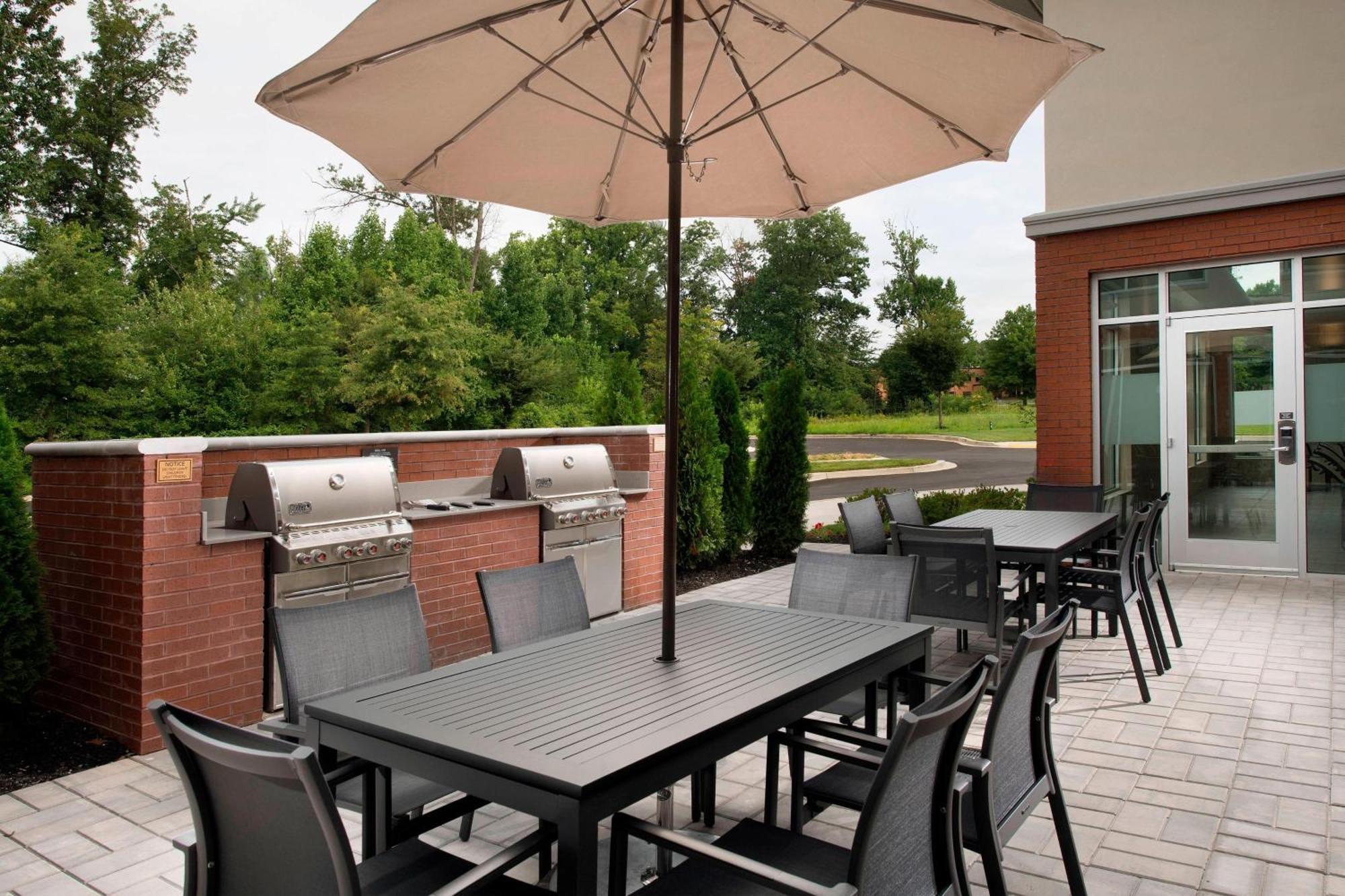 Residence Inn By Marriott Baltimore Оуингс Милс Екстериор снимка